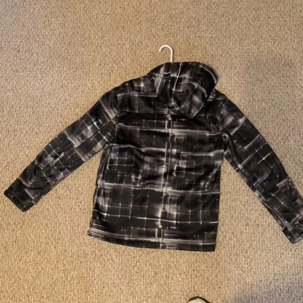 Snow/Outer-Layer - Picture 2 of 3